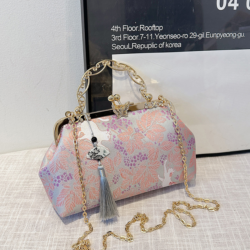 Embroidery Ideas For Bags - حقيبة كتف بوهيمية مطرزة للنساء، محفظة