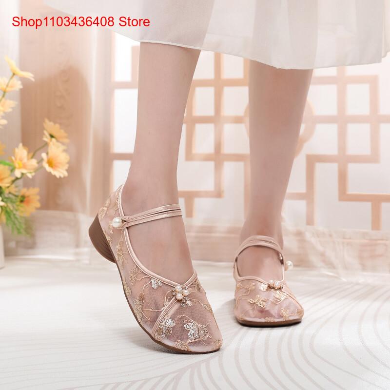 أحذية شبكية جديدة بكعب منخفض م - مراجعة Embroidery Canvas وسعره